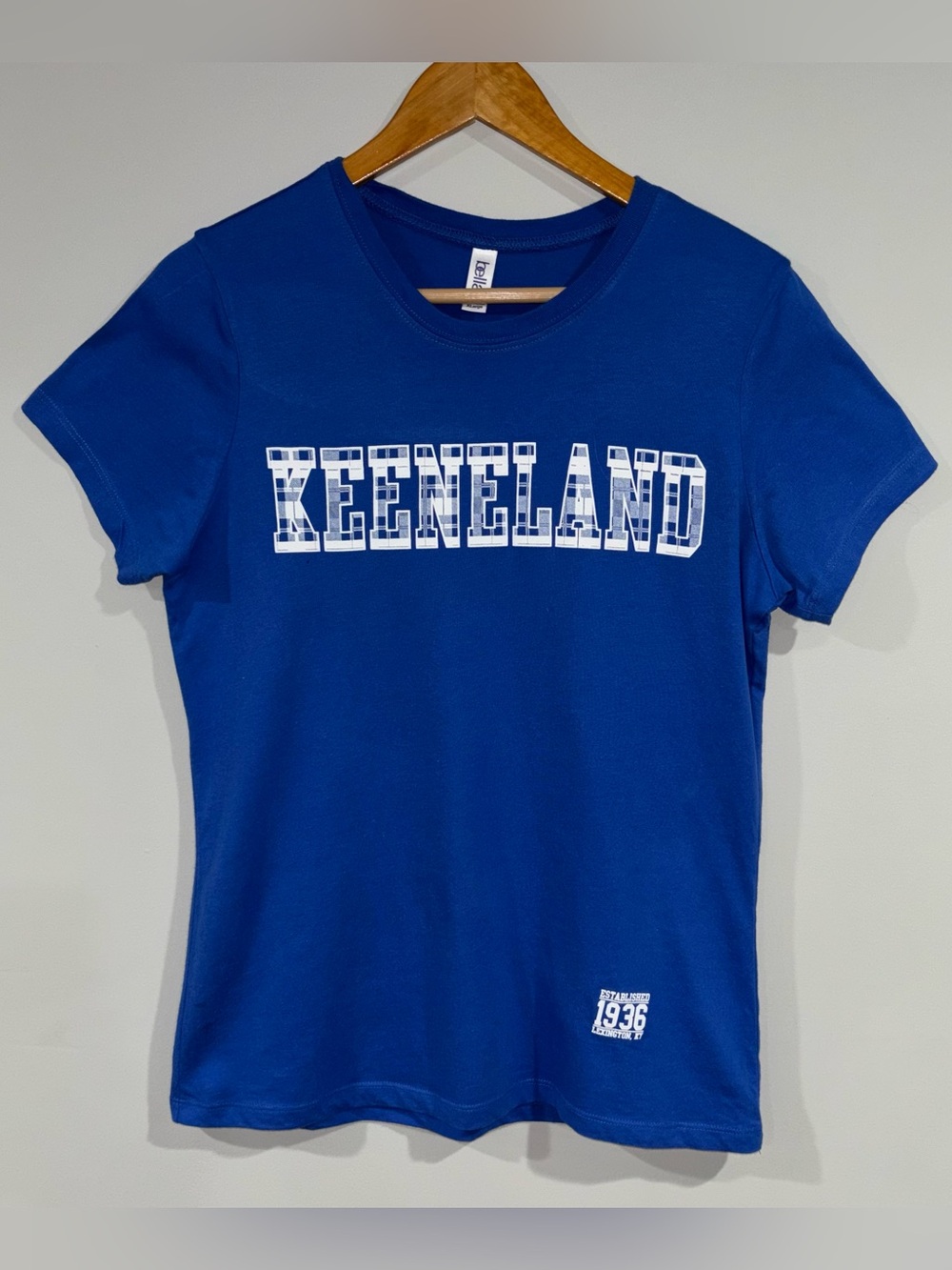 Tshirt. Kids XL equivalent to woman’s small